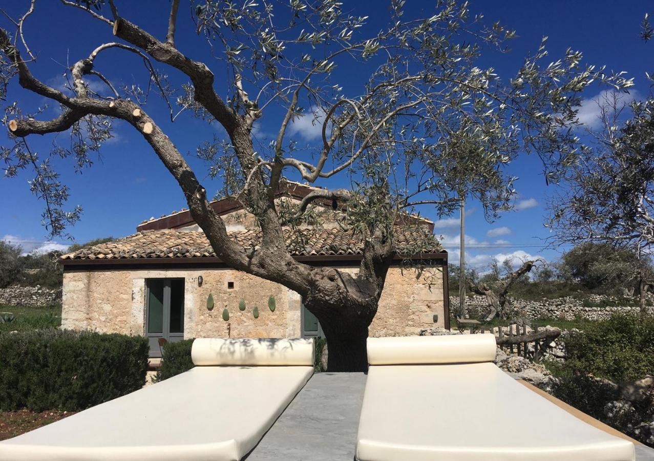 Casa Farfaglia Guest House Noto Bagian luar foto
